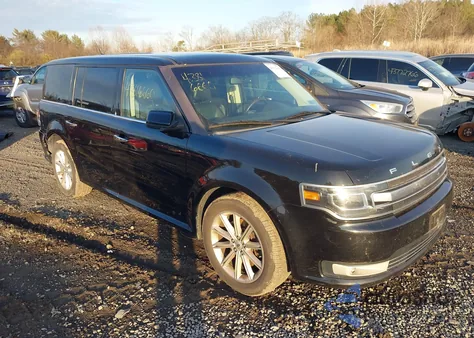 2019 Ford Flex Limited z USA, uszkodzony, nr VIN 2FMHK6D86KBA36272